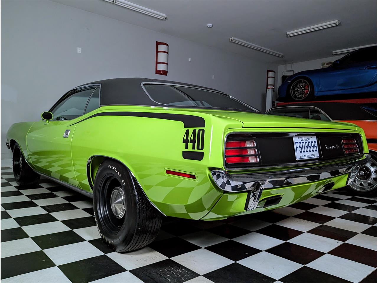 Plymouth-Cuda-1970-Lime-Light-Black-17