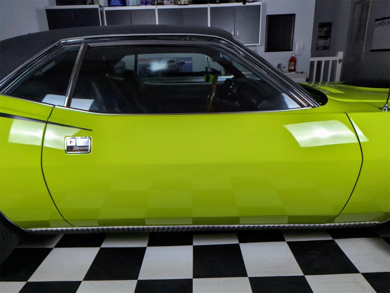 Plymouth-Cuda-1970-Lime-Light-Black-29