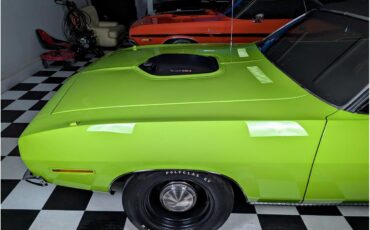 Plymouth-Cuda-1970-Lime-Light-Black-34