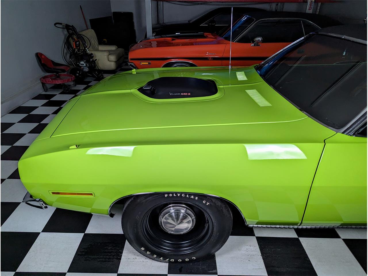 Plymouth-Cuda-1970-Lime-Light-Black-34