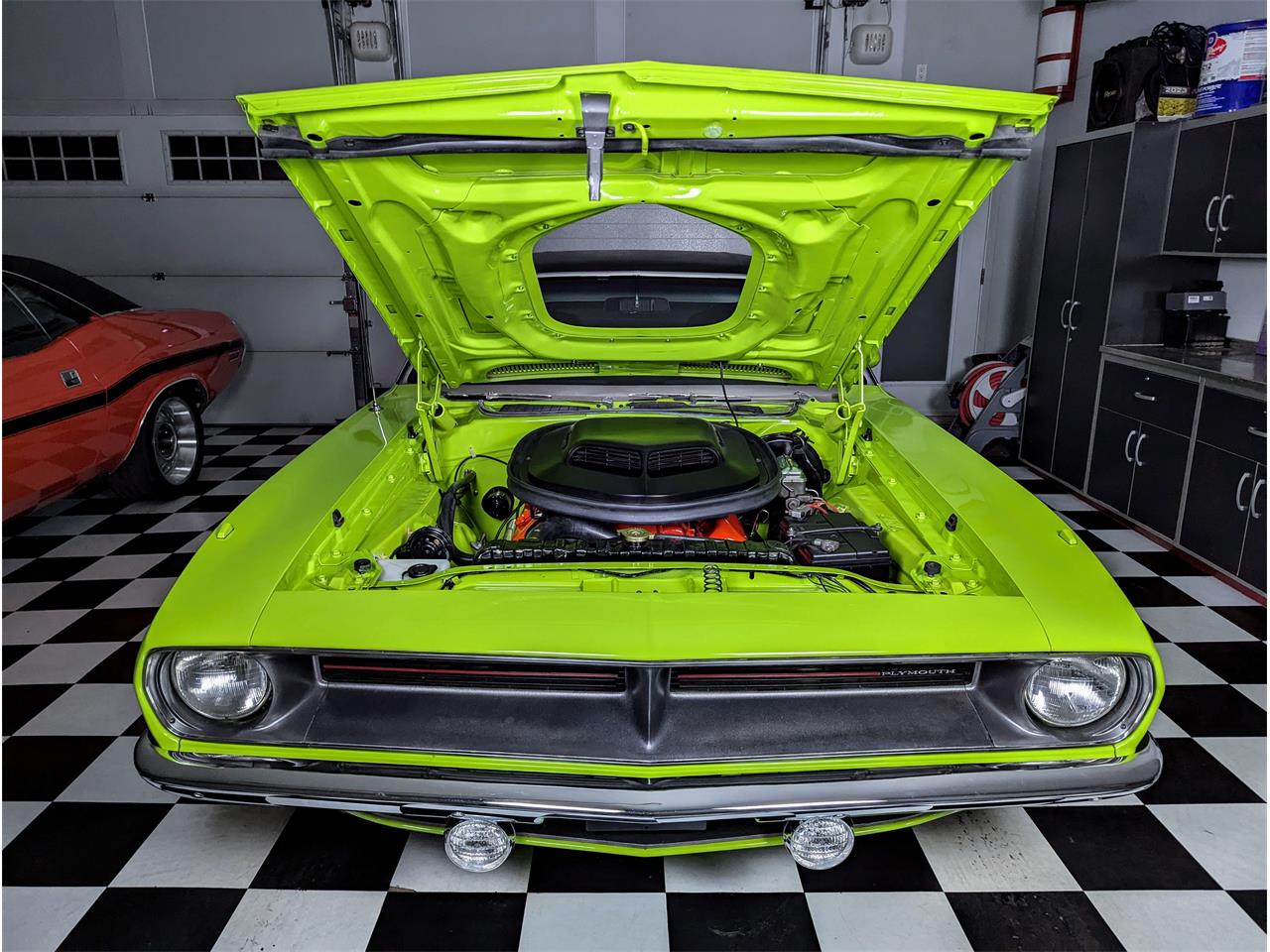Plymouth-Cuda-1970-Lime-Light-Black-37