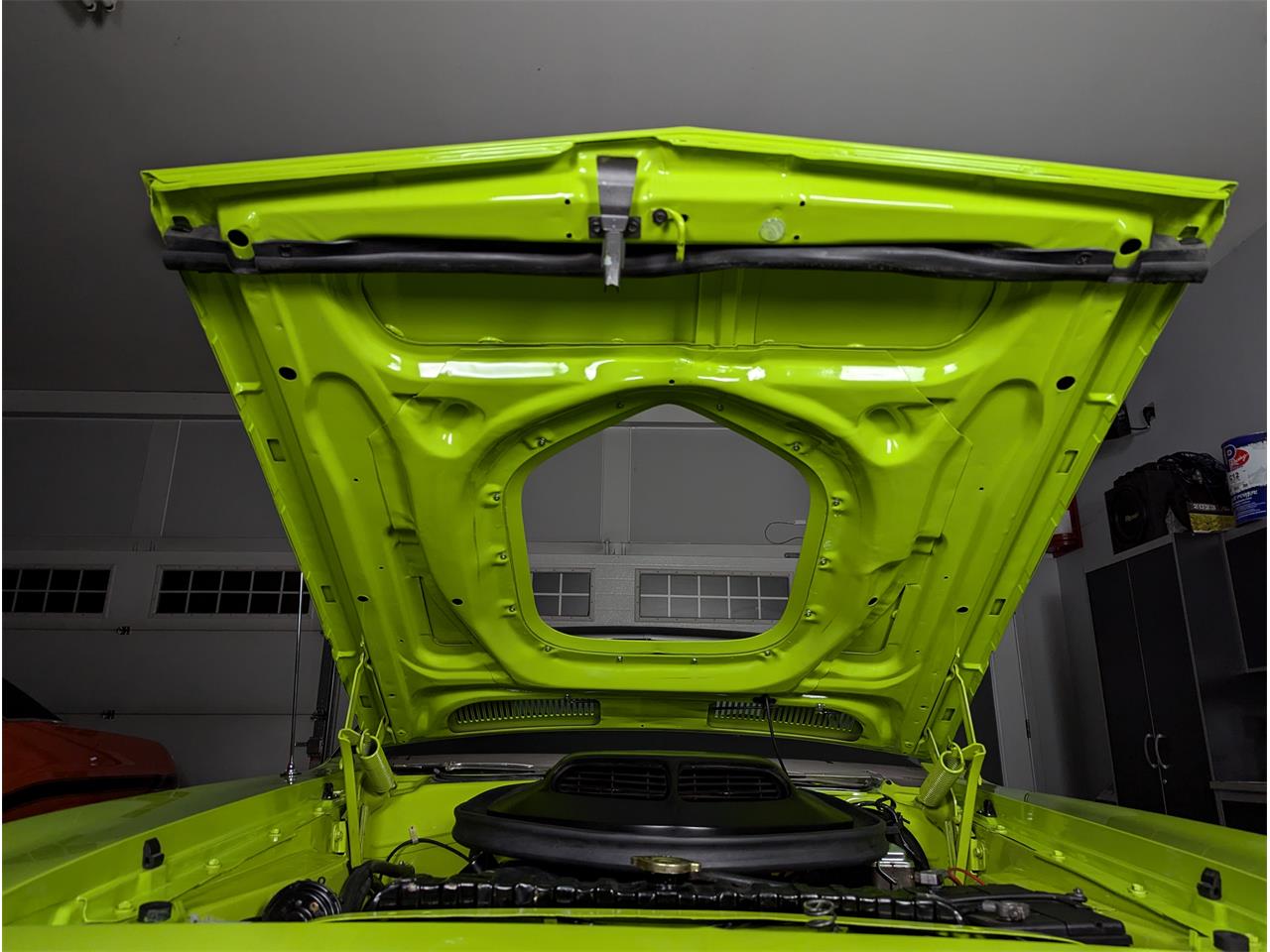 Plymouth-Cuda-1970-Lime-Light-Black-38