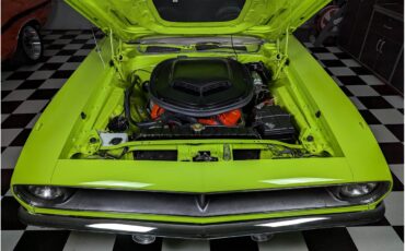 Plymouth-Cuda-1970-Lime-Light-Black-39