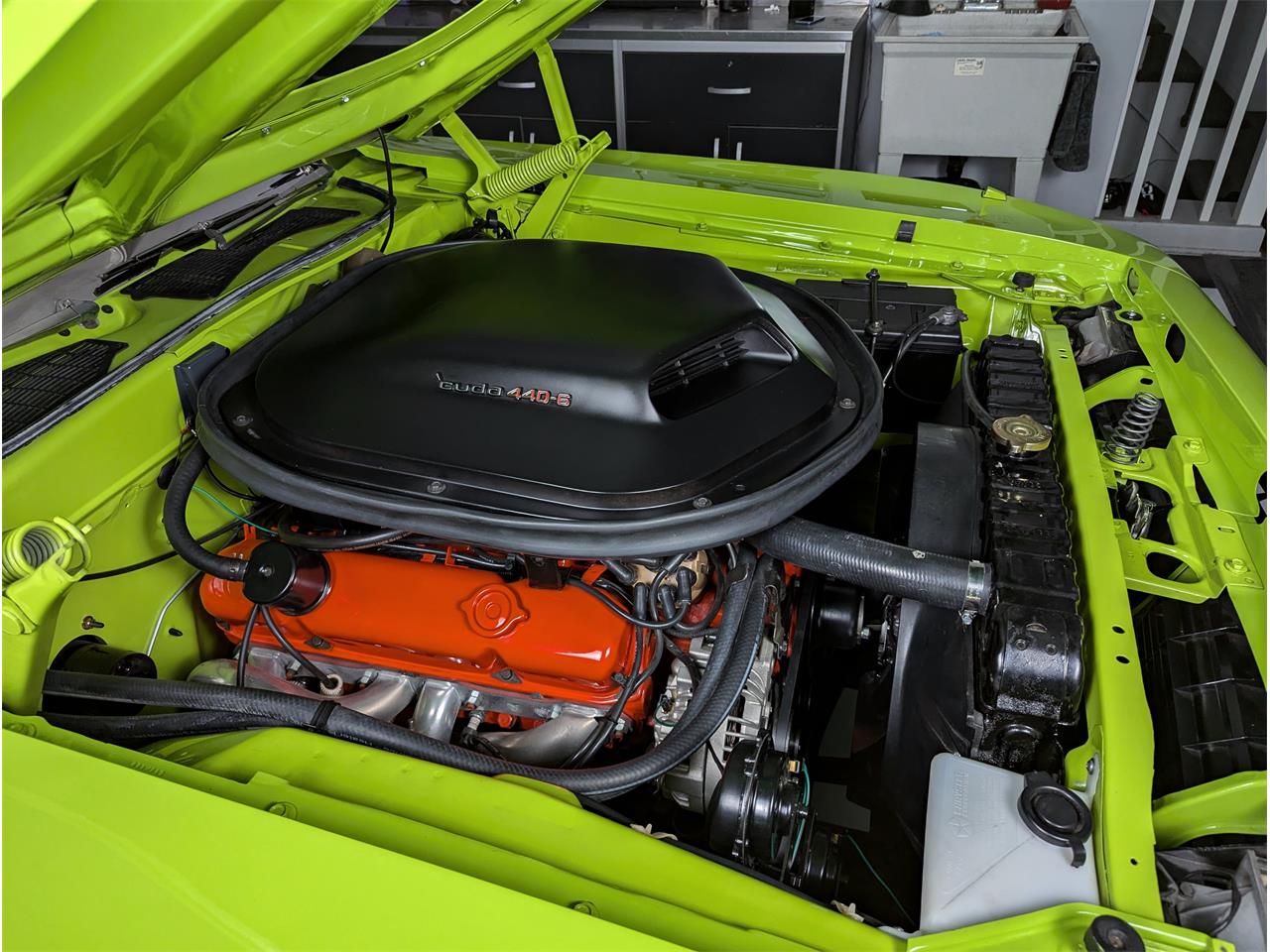 Plymouth-Cuda-1970-Lime-Light-Black-43