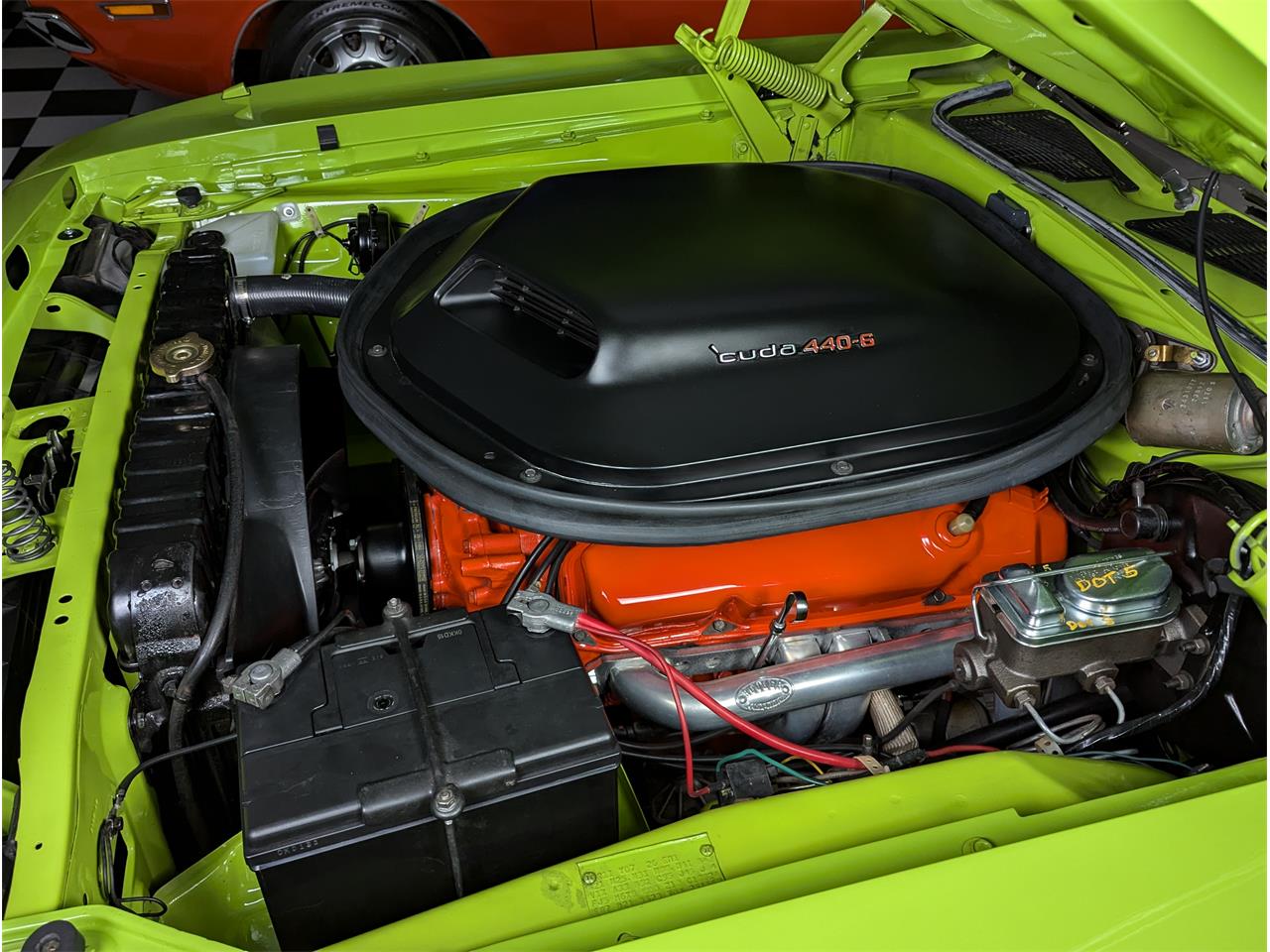 Plymouth-Cuda-1970-Lime-Light-Black-45