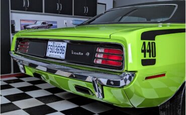 Plymouth-Cuda-1970-Lime-Light-Black-5