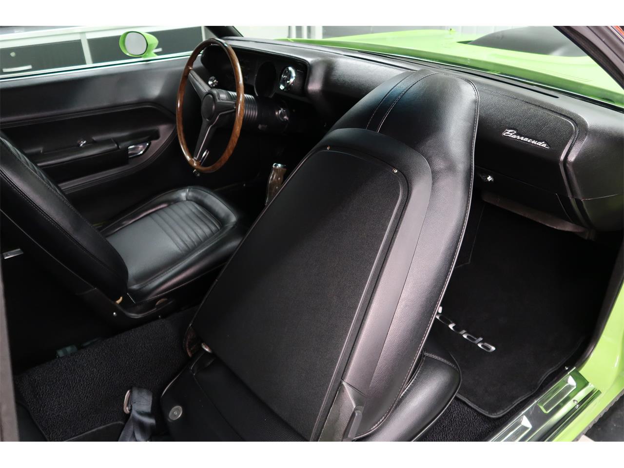 Plymouth-Cuda-1970-Lime-Light-Black-56