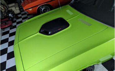 Plymouth-Cuda-1970-Lime-Light-Black-7