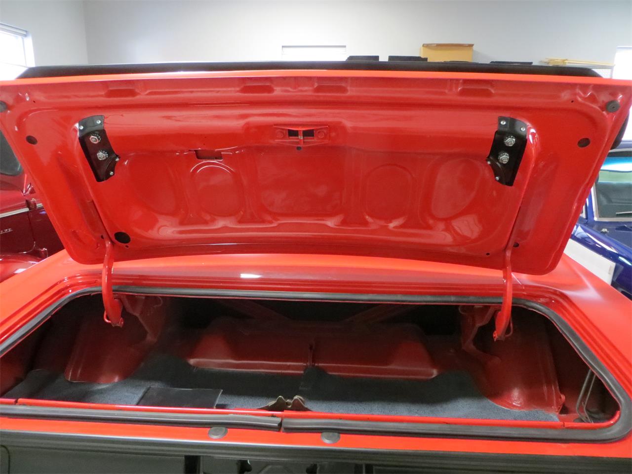 Plymouth-Cuda-1970-Red-Black-14