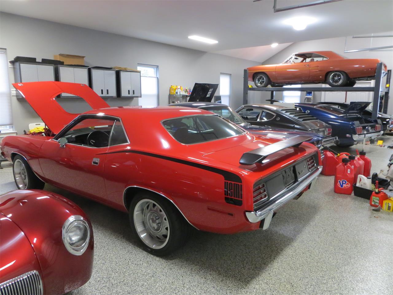 Plymouth-Cuda-1970-Red-Black-17