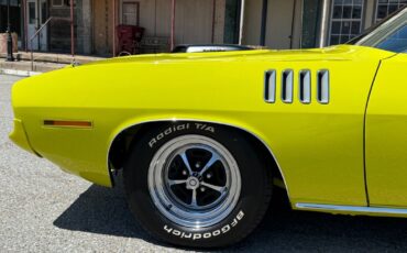 Plymouth-Cuda-1971-31