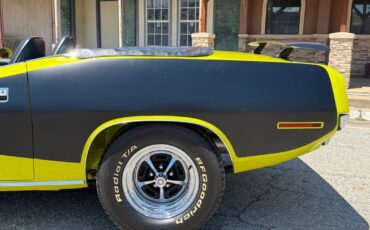 Plymouth-Cuda-1971-33