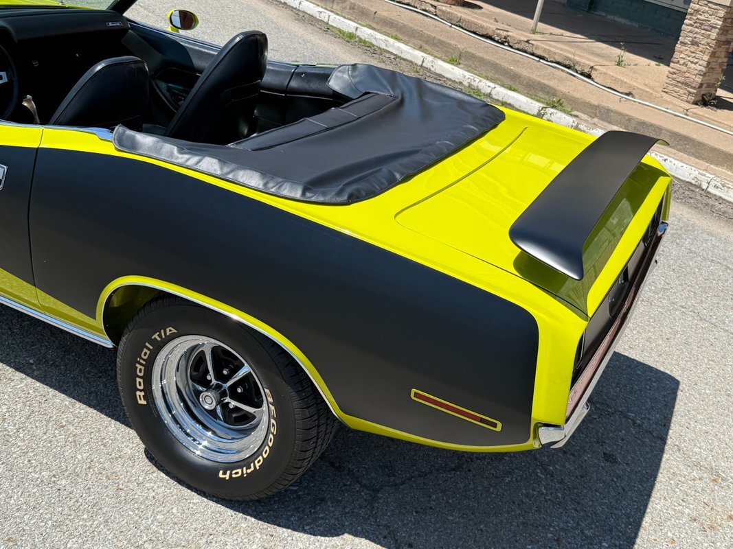 Plymouth-Cuda-1971-34