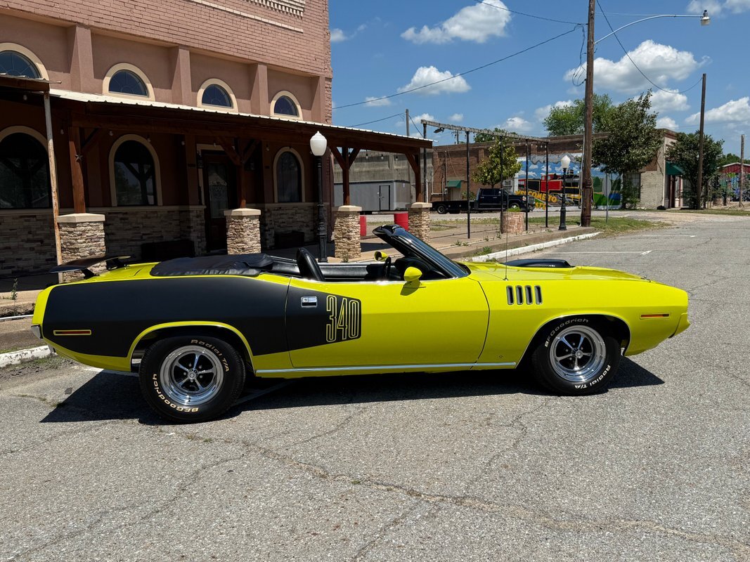 Plymouth-Cuda-1971-4