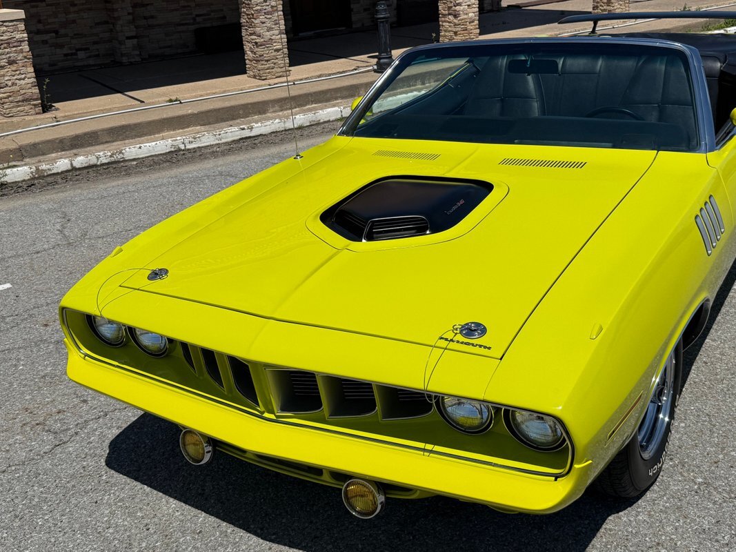 Plymouth-Cuda-1971-7