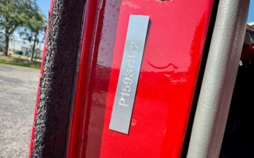 Plymouth-Custom-1948-Fire-Engine-Red-Ruby-Red-49