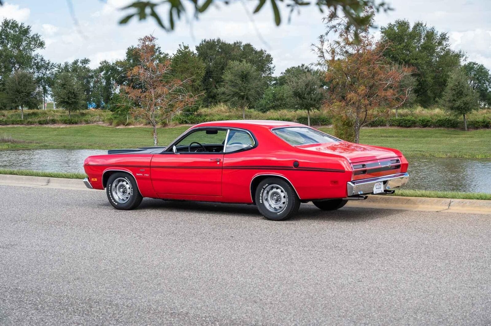 Plymouth-Duster-1970-2-Door-19