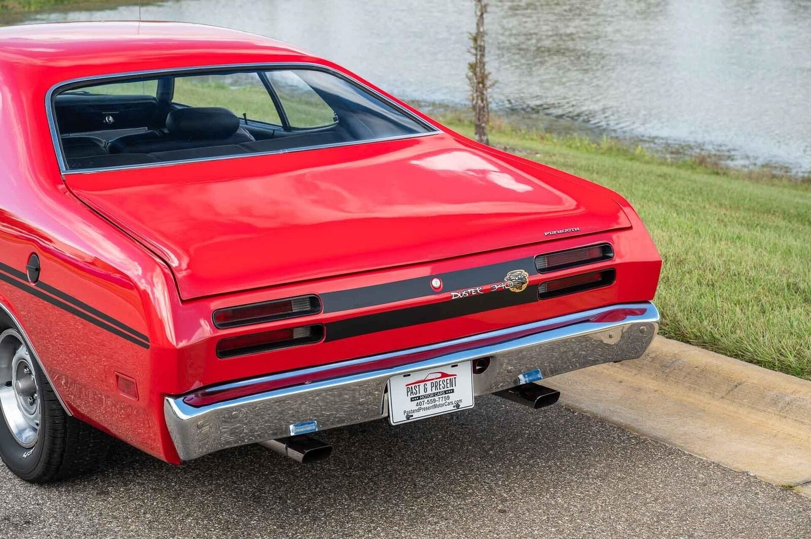 Plymouth-Duster-1970-2-Door-20