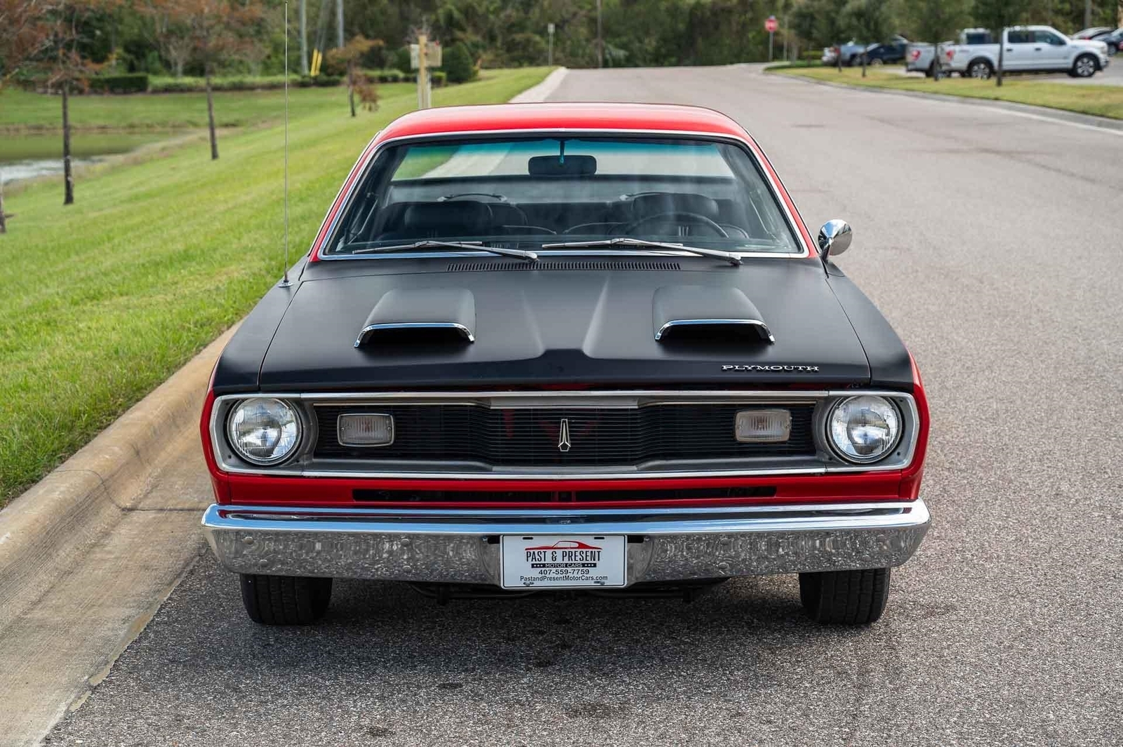 Plymouth-Duster-1970-2-Door-27