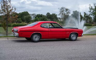 Plymouth-Duster-1970-2-Door-33