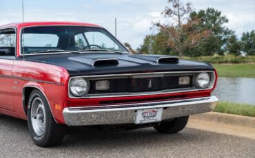 Plymouth-Duster-1970-2-Door-38