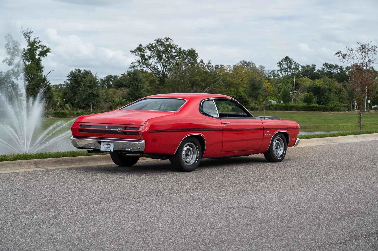 Plymouth-Duster-1970-2-Door-5