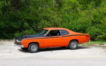 Plymouth-Duster-1972-Coupe-1
