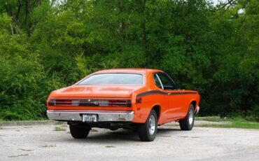 Plymouth-Duster-1972-Coupe-10
