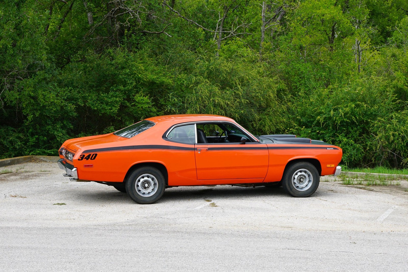Plymouth-Duster-1972-Coupe-12