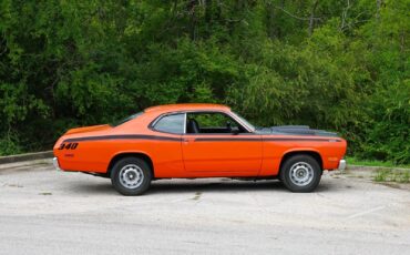 Plymouth-Duster-1972-Coupe-13