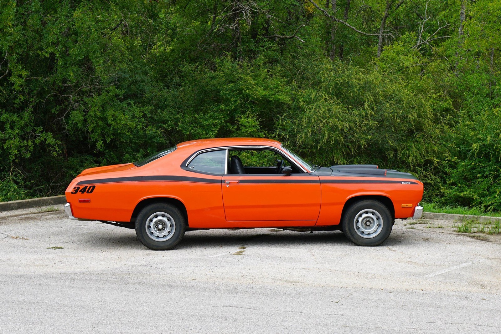 Plymouth-Duster-1972-Coupe-13
