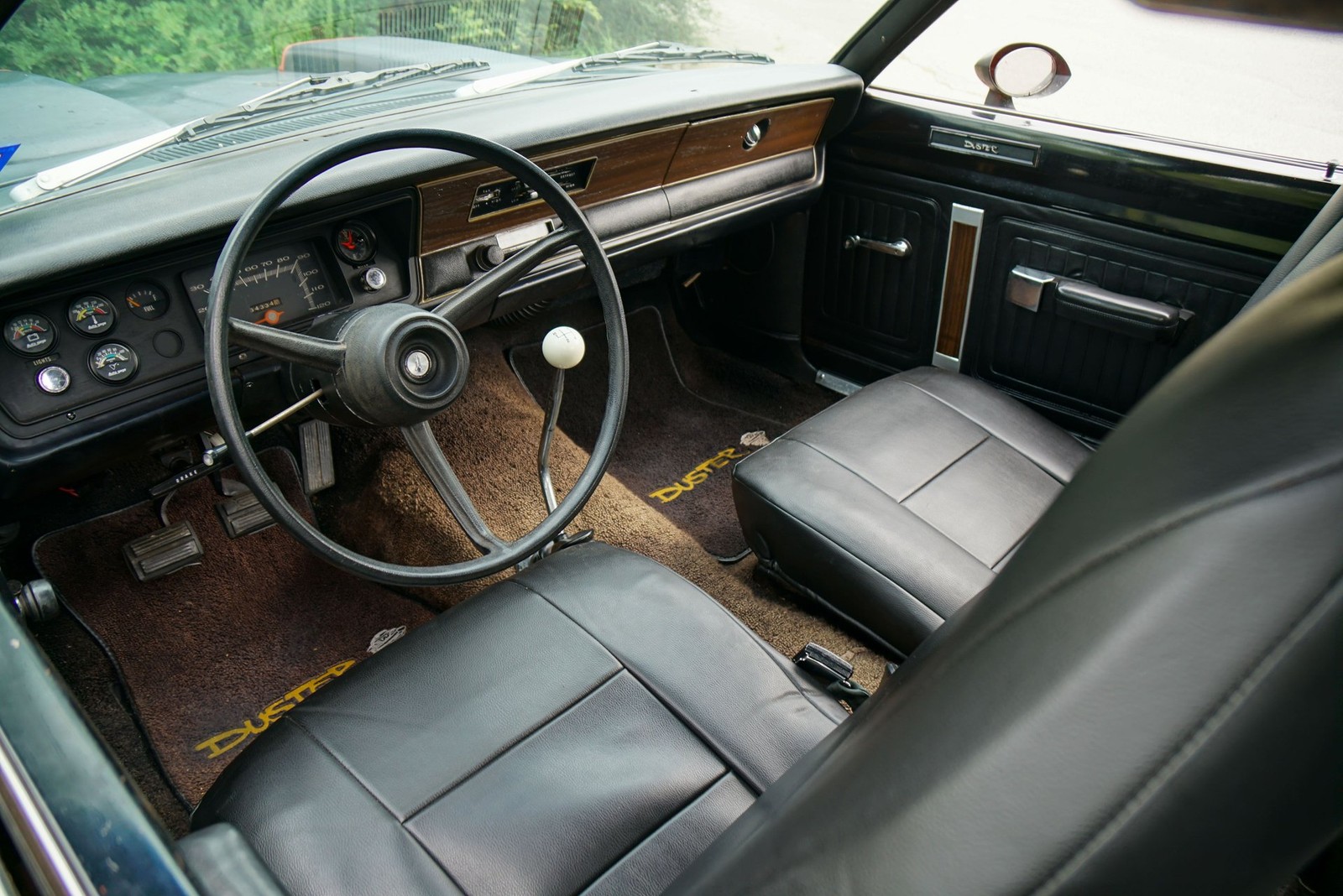 Plymouth-Duster-1972-Coupe-2