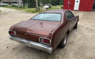 Plymouth-Duster-1973-Coupe-5