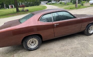 Plymouth-Duster-1973-Coupe-9