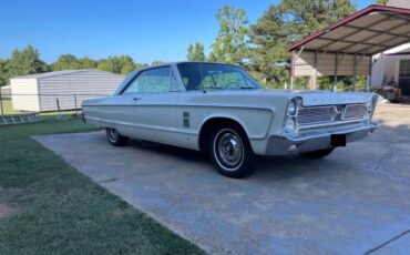 Plymouth-Fury-1966-White-2