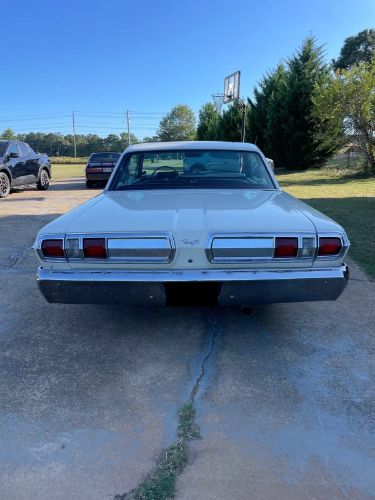 Plymouth-Fury-1966-White-5