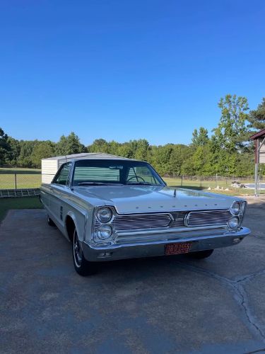 Plymouth-Fury-1966-White-6