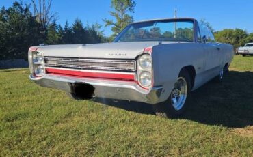 Plymouth-Fury-1968-Black
