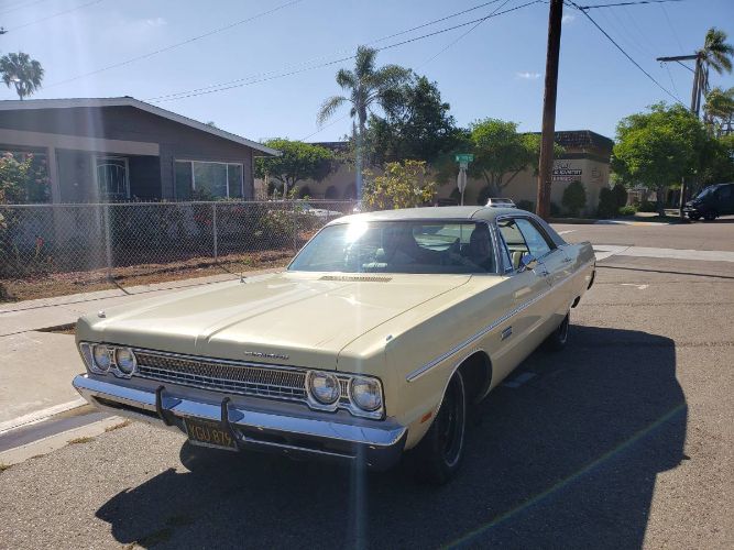 Plymouth-Fury-1969-4