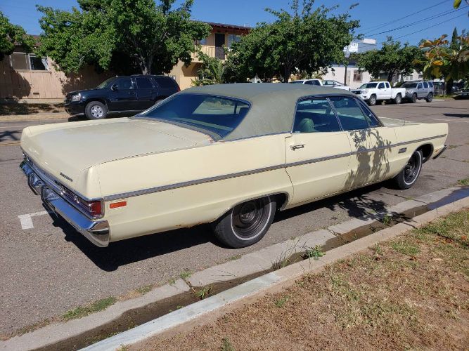 Plymouth-Fury-1969-8