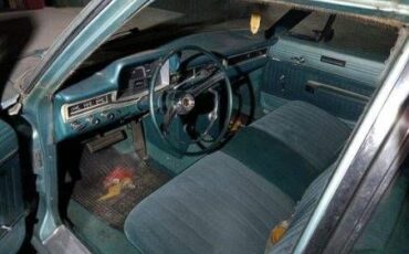 Plymouth-Fury-iii-1966-Blue-11