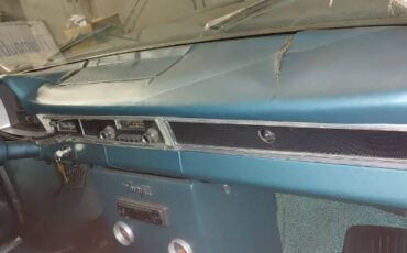 Plymouth-Fury-iii-1966-Blue-14