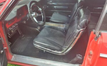 Plymouth-Fury-iii-1966-Red-2