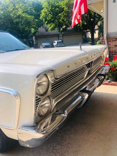 Plymouth-Fury-iii-1966-White-4