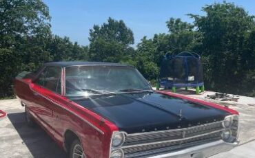 Plymouth-Fury-iii-1967-Red-12