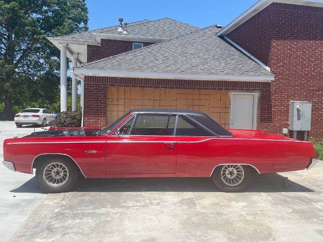 Plymouth-Fury-iii-1967-Red-15