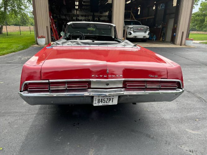 Plymouth-Fury-iii-1967-Red-8