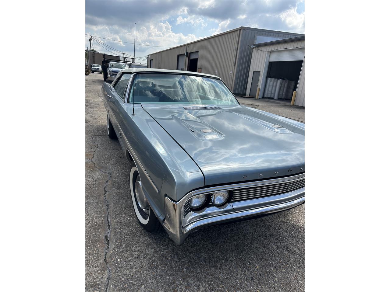 Plymouth-Fury-iii-1970-Blue-White