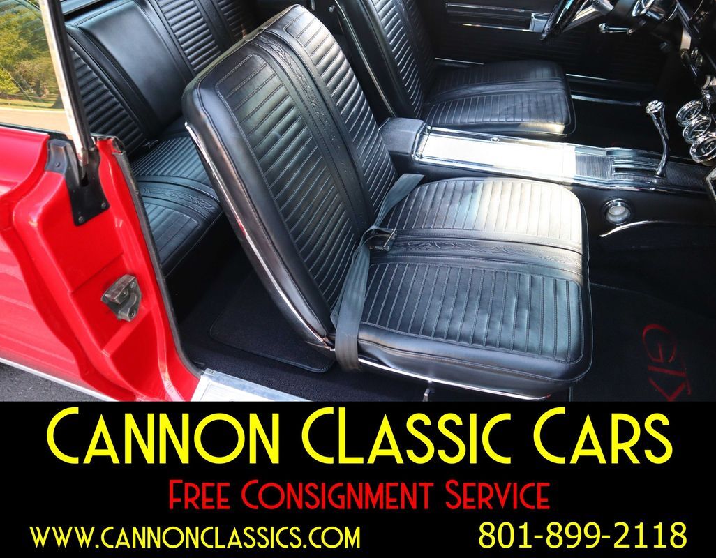 Plymouth-GTX-1967-33