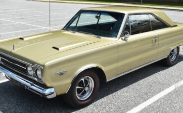 Plymouth-GTX-1967-Coupe-1